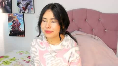 Alice Sofia online show from May 22, 12:47 pm