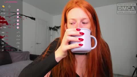 Snapshot of alice_ginger chatting on February 15, 2:37 am Hello im Alice online show from February 15, 2:37 am