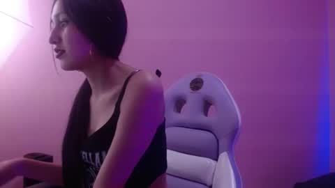 Snapshot of alice_in_hornyland_ chatting on September 19, 10:20 pm alice_in_hornyland_ online show from September 19, 10:20 pm