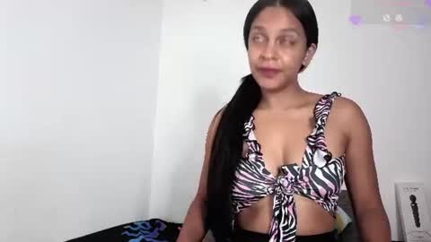 alice_parkerx online show from July 22, 11:00 am