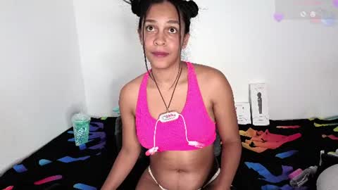 alice_parkerx online show from July 17, 11:14 am