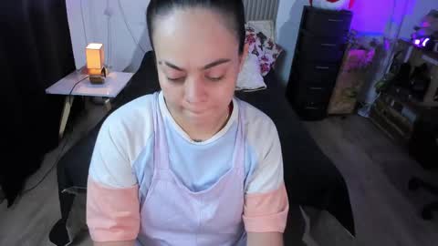Snapshot of alice_star7 chatting on March 1, 11:50 am Alice online show from March 1, 11:50 am