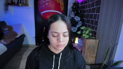 Snapshot of alice_star7 chatting on December 26, 12:27 pm Alice online show from December 26, 12:27 pm