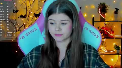 Alice online show from October 28, 11:09 pm