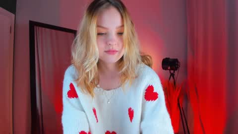 Snapshot of alice_tucci chatting on January 29, 1:38 pm Alice online show from January 29, 1:38 pm