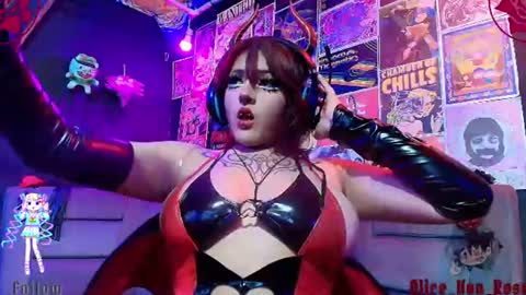 alice_von_rose online show from July 1, 6:13 am