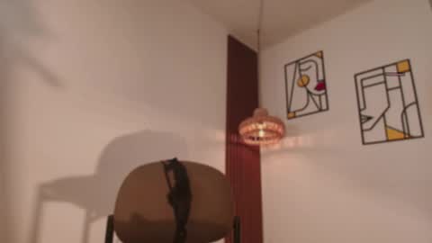 Snapshot of aliceblaker_ chatting on September 17, 4:32 am aliceblaker_ online show from September 17, 4:32 am