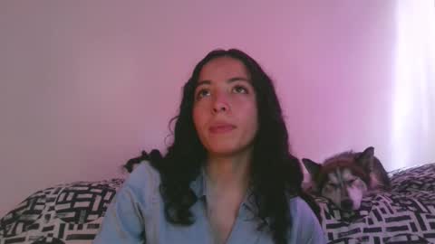 Snapshot of aliceclair_ chatting on October 26, 7:53 pm aliceclair_ online show from October 26, 7:53 pm