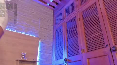 Snapshot of aliceclark__ chatting on January 16, 12:31 pm Alice online show from January 16, 12:31 pm