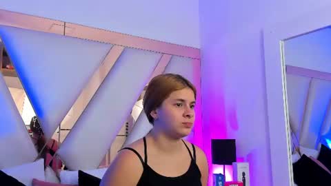 AliceCruz online show from July 13, 4:08 pm