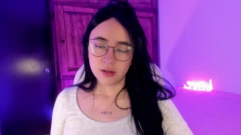 Aliceee  ..   97YP9VWGZHrefnav wishlist lists 1 online show from February 4, 5:12 pm