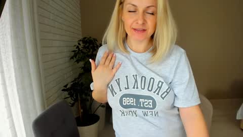 Alicee online show from February 3, 7:51 am