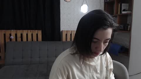 alicee_logan_ online show from February 7, 2:40 am
