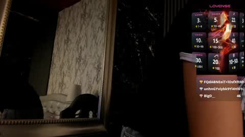 Alice Moon  online show from January 19, 11:45 am