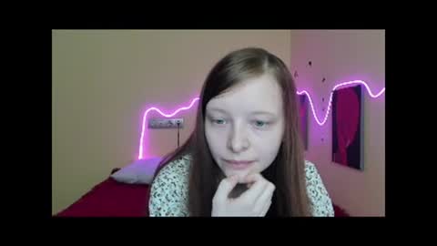 Snapshot of alicehariss chatting on September 24, 1:48 am Alie online show from September 24, 1:48 am