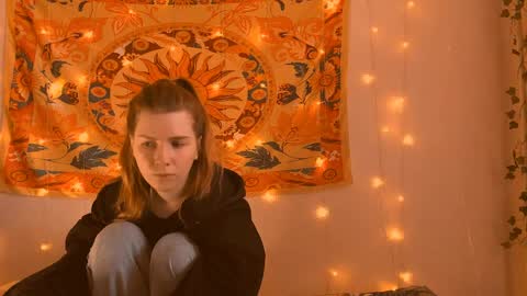 Alice online show from April 10, 6:30 am