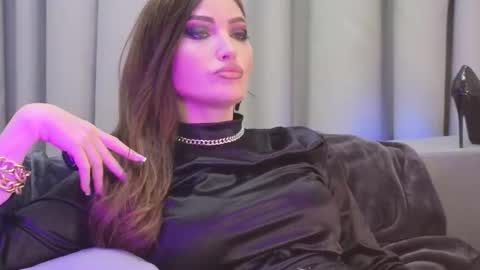 Snapshot of alicejameson chatting on September 28, 9:20 pm alicejameson online show from September 28, 9:20 pm