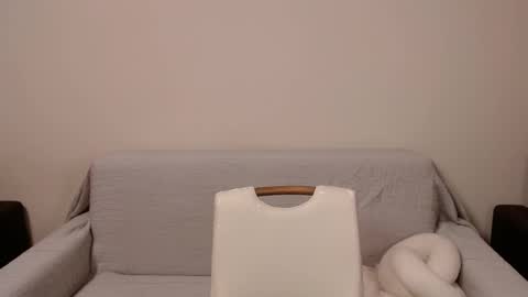 alicekollt online show from January 22, 10:50 am