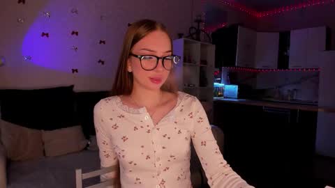 Alice online show from January 8, 6:17 am