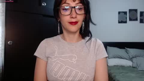 alicelove75 online show from July 29, 10:21 pm