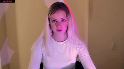 Alice online show from September 27, 9:49 am