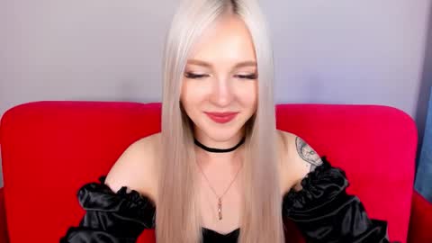 Snapshot of alicemonro chatting on September 27, 9:38 am alicemonro online show from September 27, 9:38 am