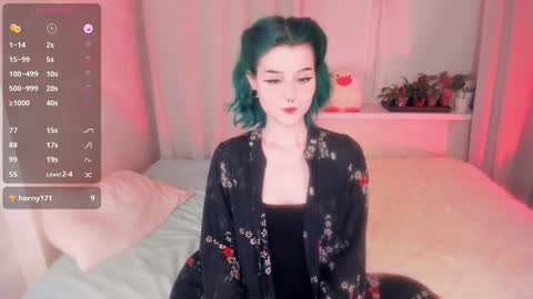 Snapshot of alicentity chatting on March 6, 12:32 am Alice online show from March 6, 12:32 am