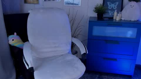 Alice online show from November 22, 11:13 am