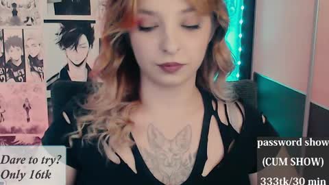 aliceriddle1 online show from April 13, 11:16 pm