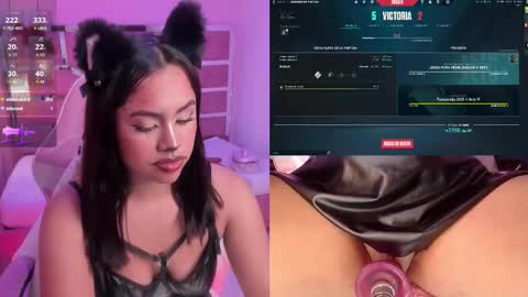 Snapshot of aliceroys chatting on October 16, 10:23 pm Alice online show from October 16, 10:23 pm
