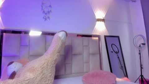 alicescoot_ online show from June 8, 6:19 pm