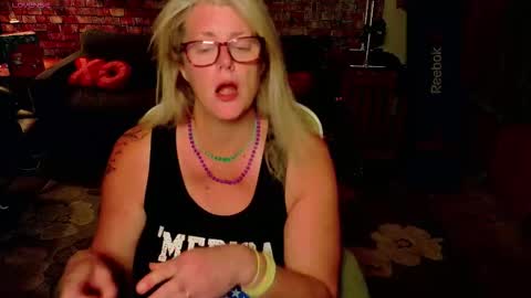 Alices Curiosity online show from February 10, 3:31 am