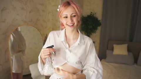 Milly online show from July 16, 10:42 am