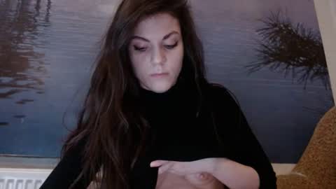 Snapshot of alicetailorrr chatting on February 11, 7:12 am AliceTailorrr online show from February 11, 7:12 am