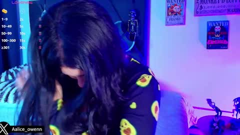 Alice online show from October 15, 10:34 pm