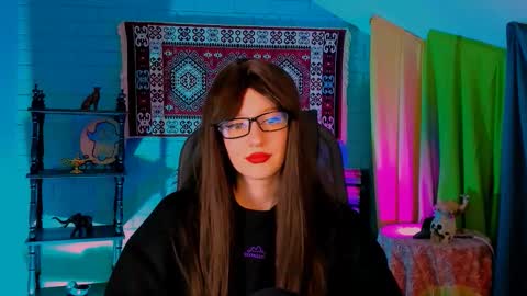alicewelch_ online show from October 17, 8:17 am