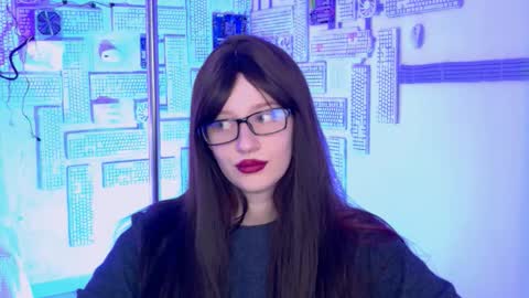 alicewelch_ online show from October 15, 8:50 am