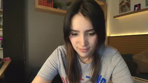 Snapshot of alicewillow chatting on October 10, 9:20 pm Alice online show from October 10, 9:20 pm