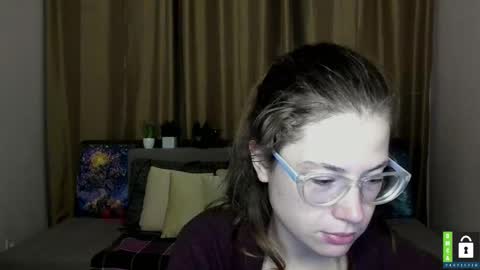 Snapshot of alicia_folow chatting on October 9, 11:03 am Alicia online show from October 9, 11:03 am