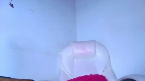 Snapshot of alicia_kyse chatting on January 25, 3:09 am Alicia Kyse online show from January 25, 3:09 am