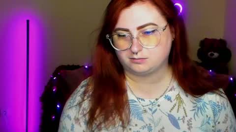 Alicia online show from April 20, 5:21 am