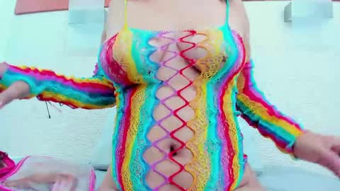 im tutti online show from November 6, 2:50 am