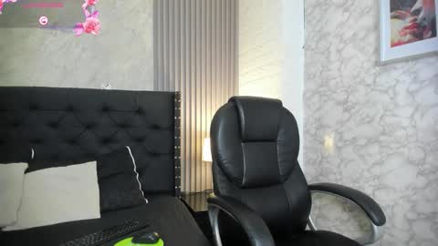 Snapshot of alicy__torres chatting on September 22, 12:03 pm alicya online show from September 22, 12:03 pm