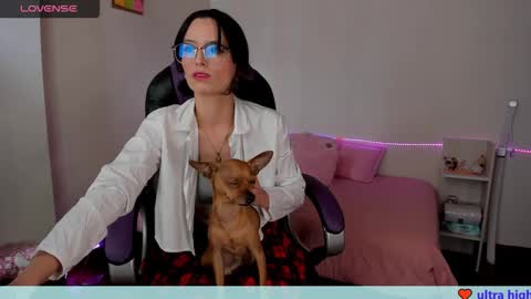 Aiko  Independent Model  online show from December 13, 8:25 pm