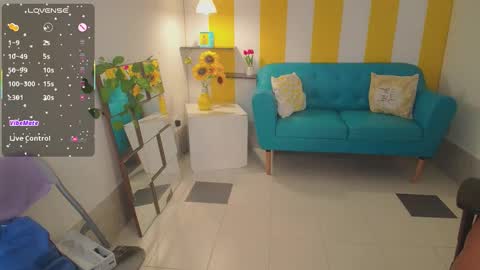 Snapshot of alina09_ chatting on October 10, 6:13 pm alina09_ online show from October 10, 6:13 pm