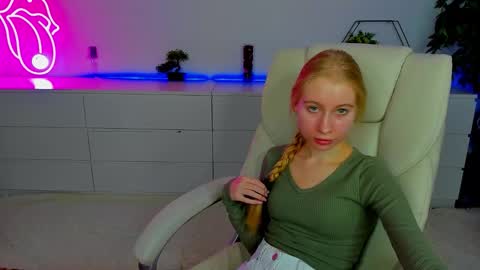 Alina online show from October 1, 12:10 pm