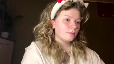 Alina online show from April 16, 9:39 pm