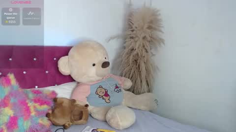 Snapshot of alinakiss_ chatting on September 9, 3:17 am lili online show from September 9, 3:17 am