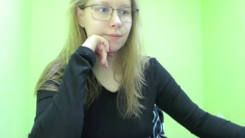 alinasei online show from June 4, 6:07 am