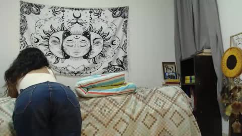 Snapshot of alinawoolf_ chatting on March 11, 5:02 am  Ali  online show from March 11, 5:02 am